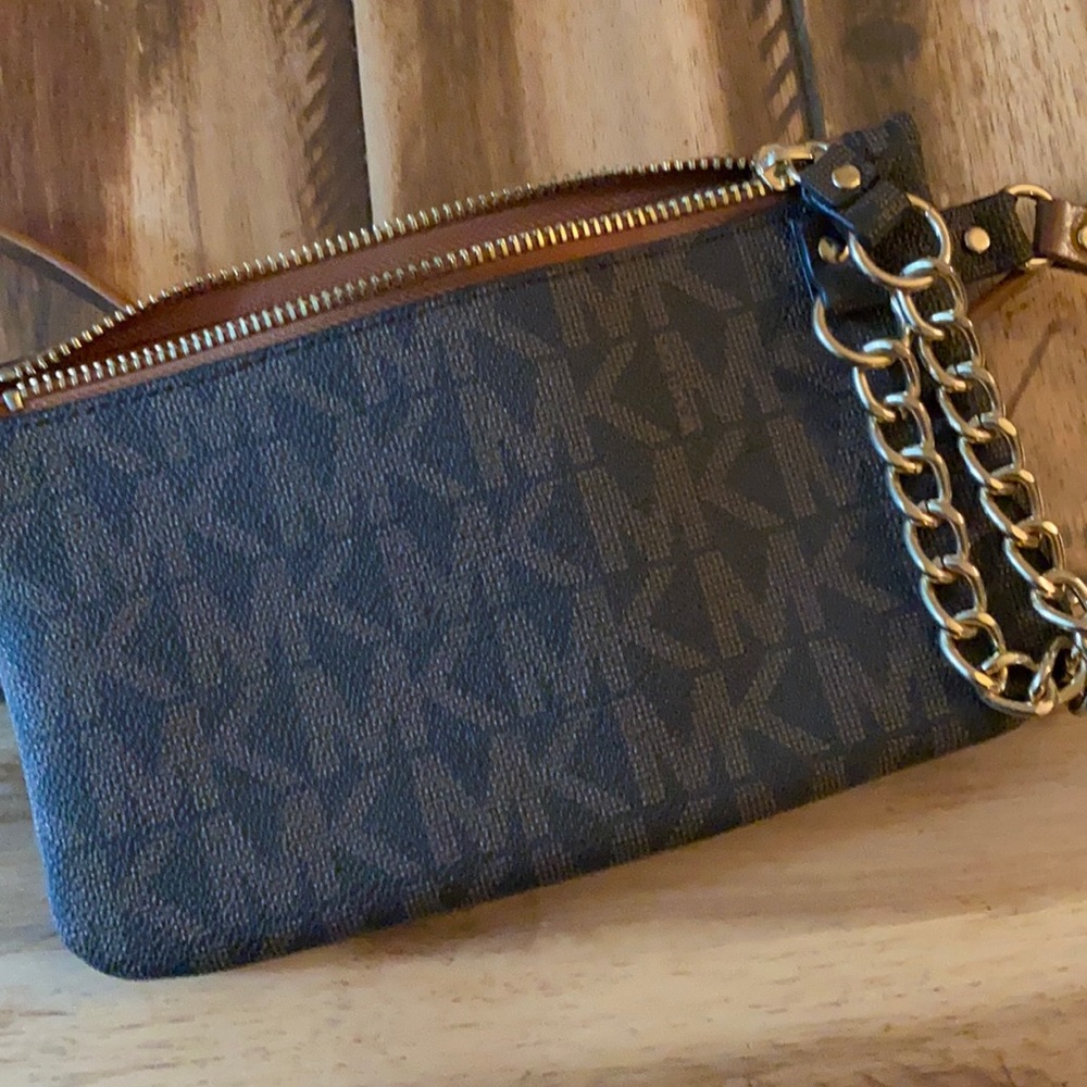 Waist bag slightly used